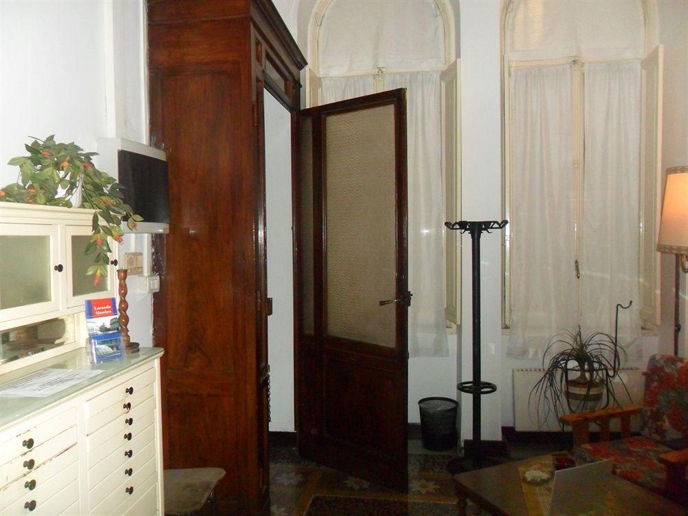 Guesthouse La Briosa Nicole Génova Exterior foto